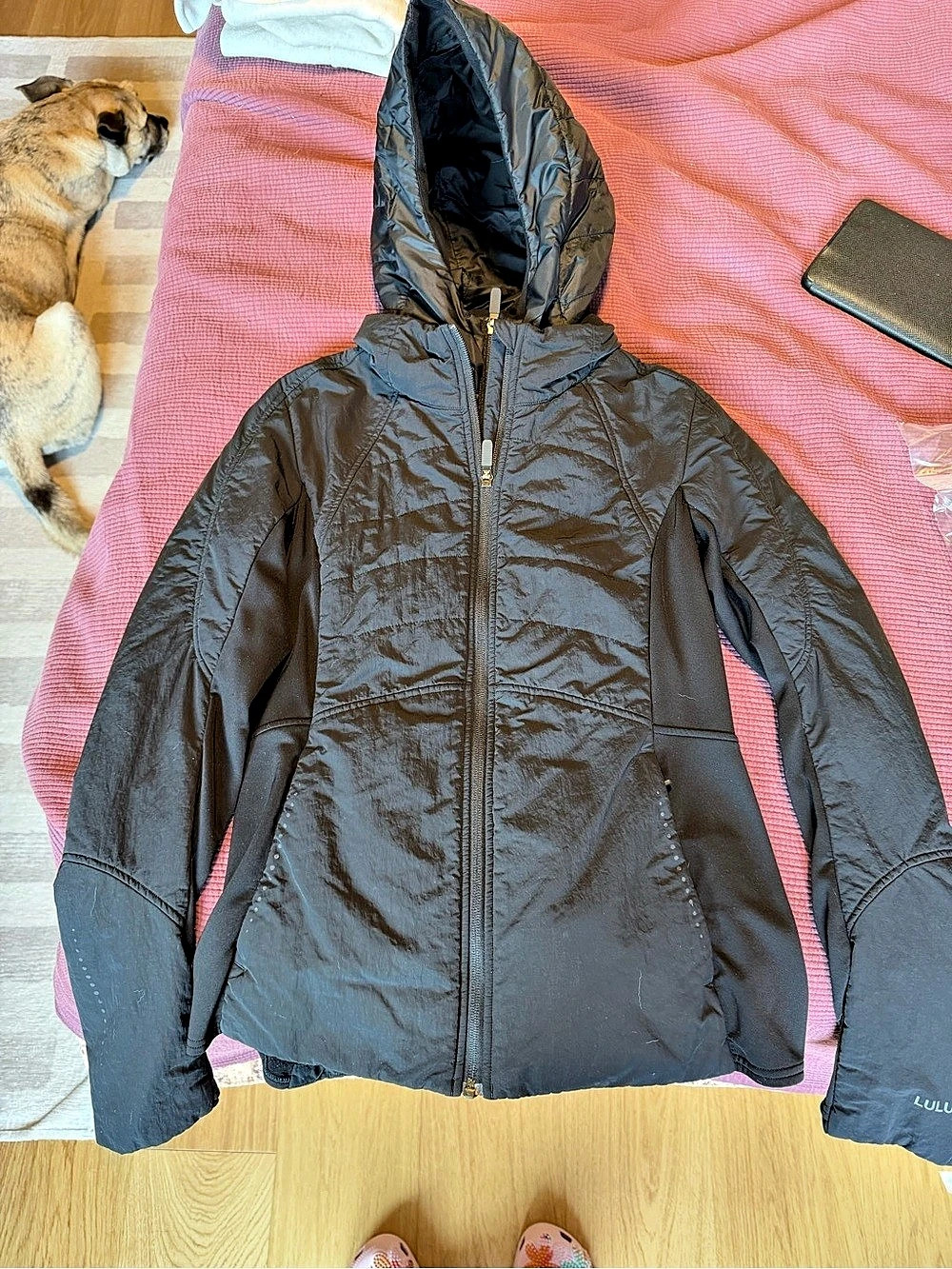 Lululemon Down for It All Jacket Women's Hooded Ski Jacket in Black